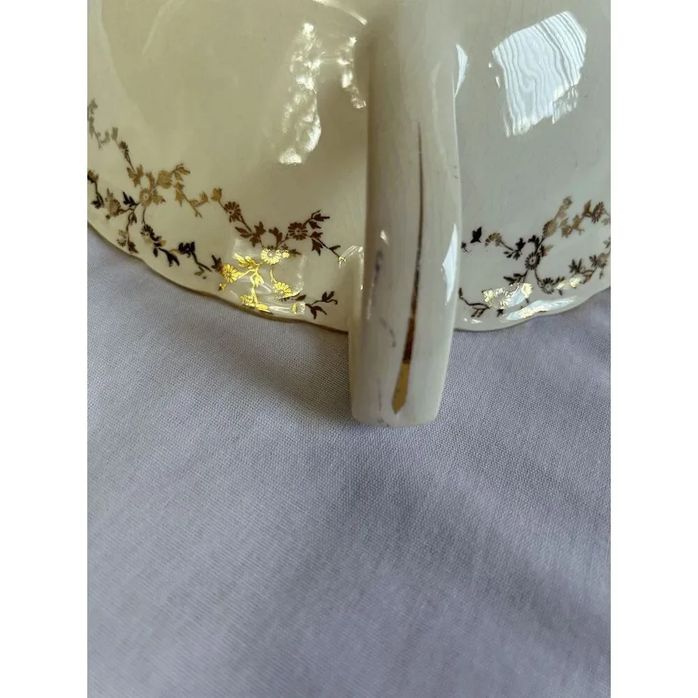 Vintage Royal China 22-K-Gold Serving Bowl with Lid & Handles Cream/Gold Colored